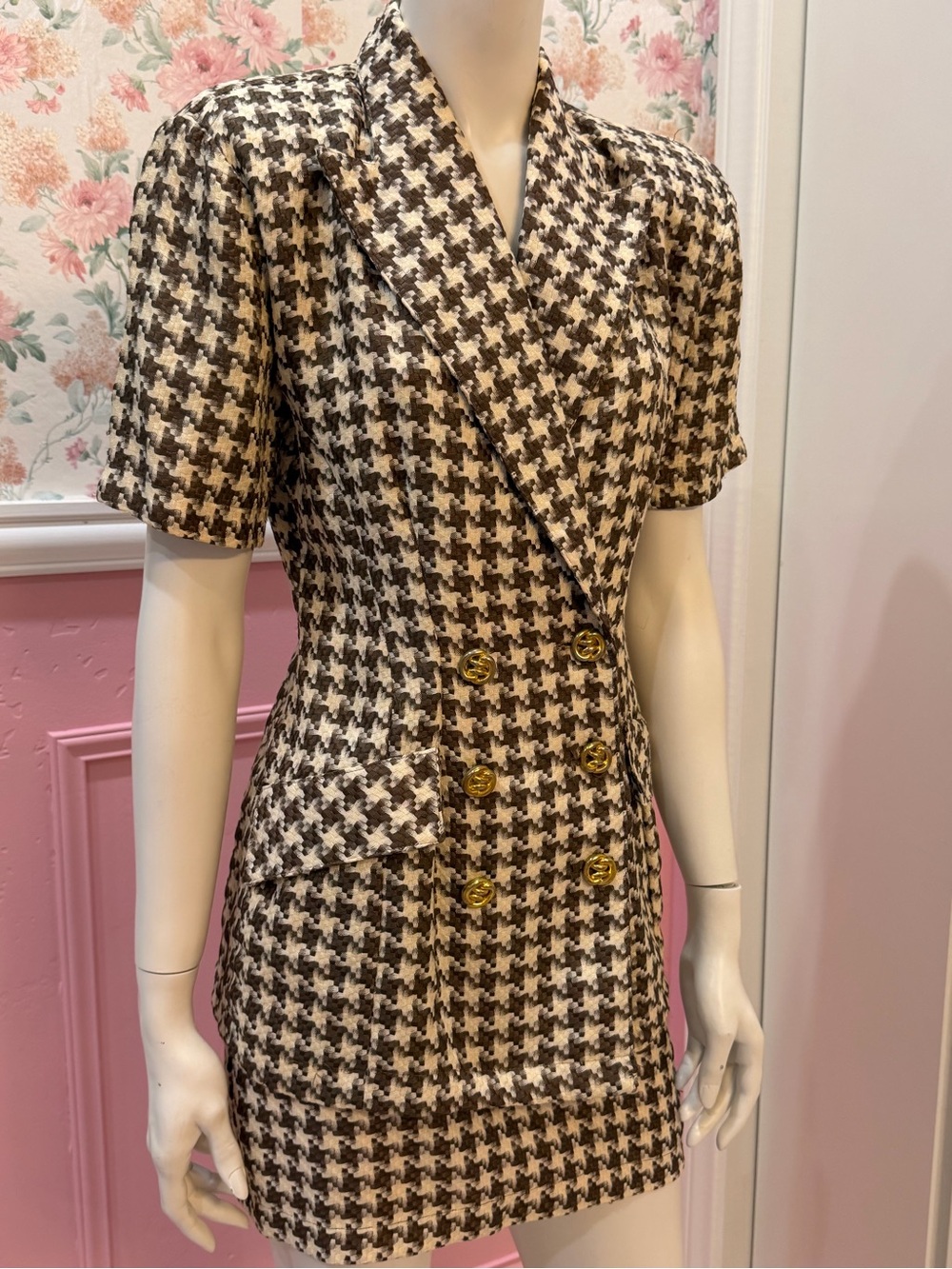 American Vintage Brown & White Houndstooth Double-Breasted Blazer with Skirt